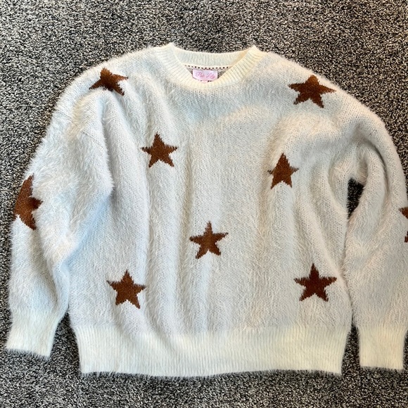 Pink Lily Sweaters - Pink Lily star sweater